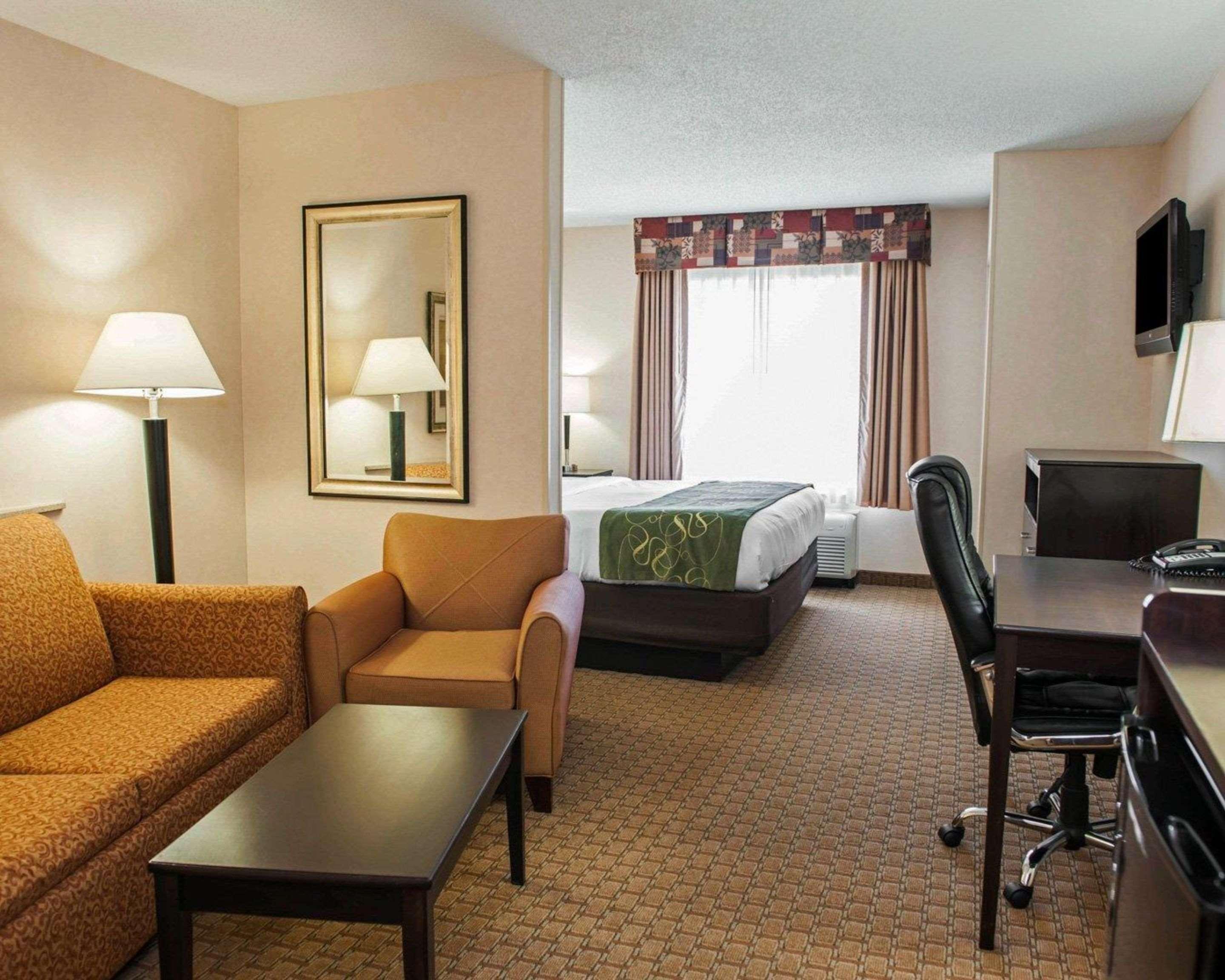 Comfort Suites Southport Zewnętrze zdjęcie