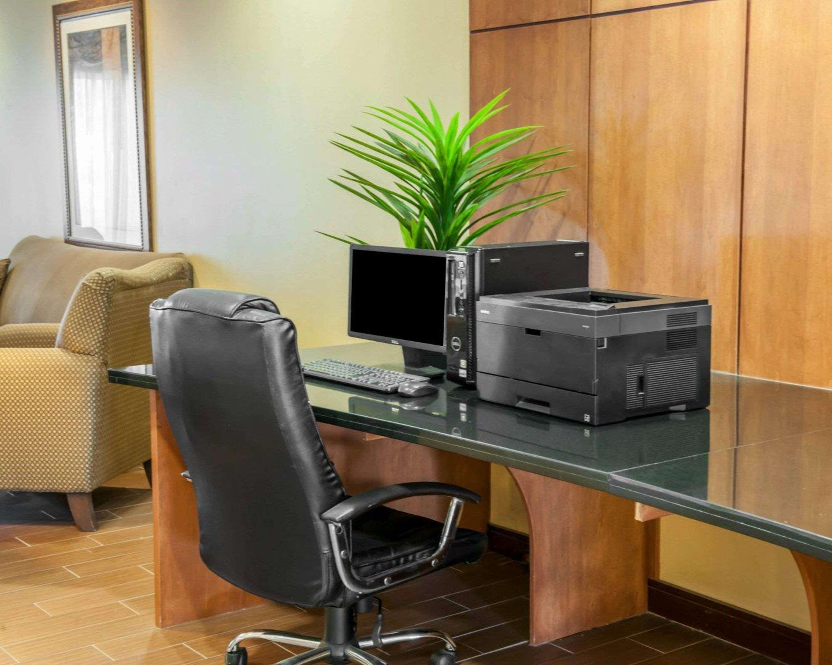Comfort Suites Southport Zewnętrze zdjęcie